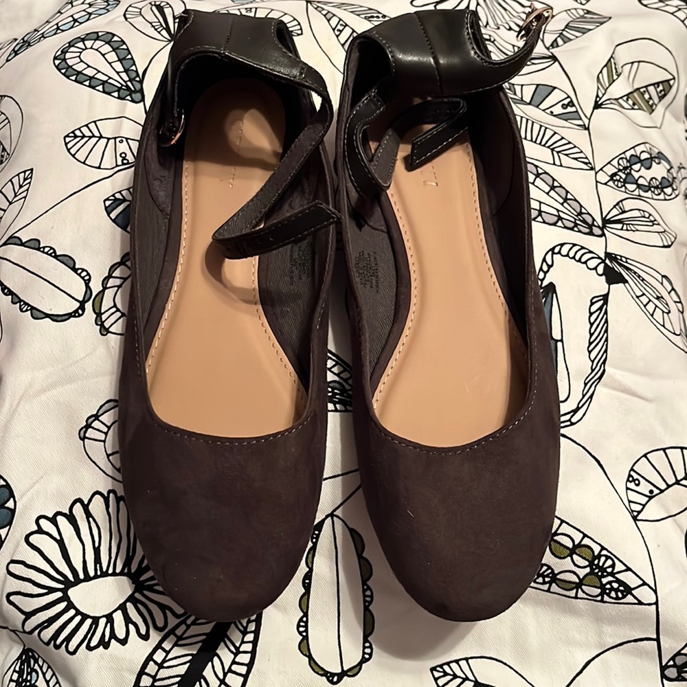 Dark great ankle strap ballerinas shoe suede front with faux leather backing